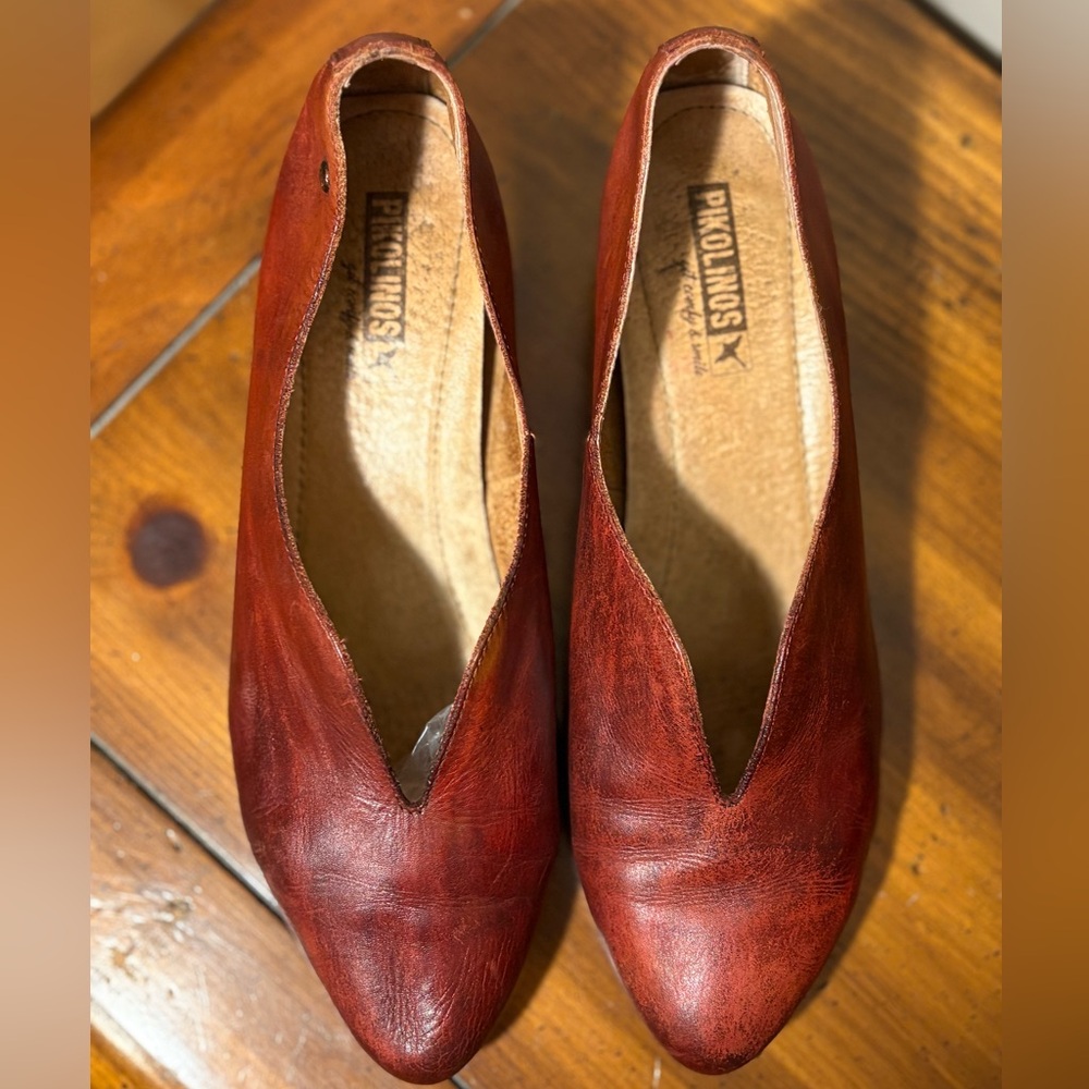 PIKOLINOS Women's Rich Brown Leather Loafers